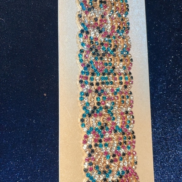 Natasha Bracelet Multi Color Stone Statement Bracelet Limited Edition ๐ ๐ ๐ฅ - Picture 8 of 11